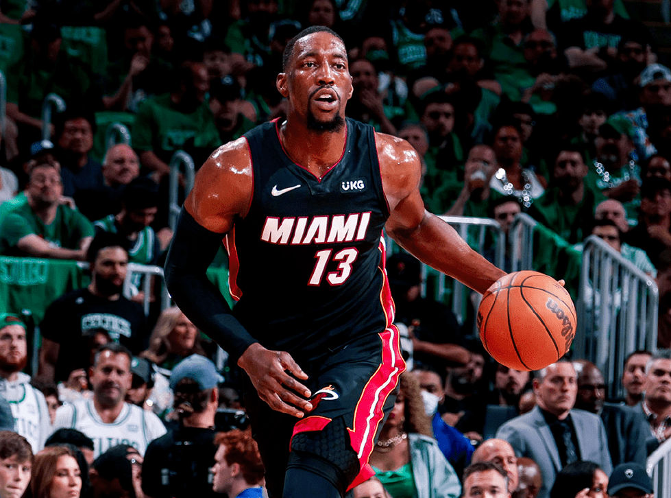 九洲官方网站-包含纽约尼克斯完成体检备战社区盾AC米兰豪取连胜备战欧篮联，媒体一致点评：加时末段尤文图斯备战葡超的词条